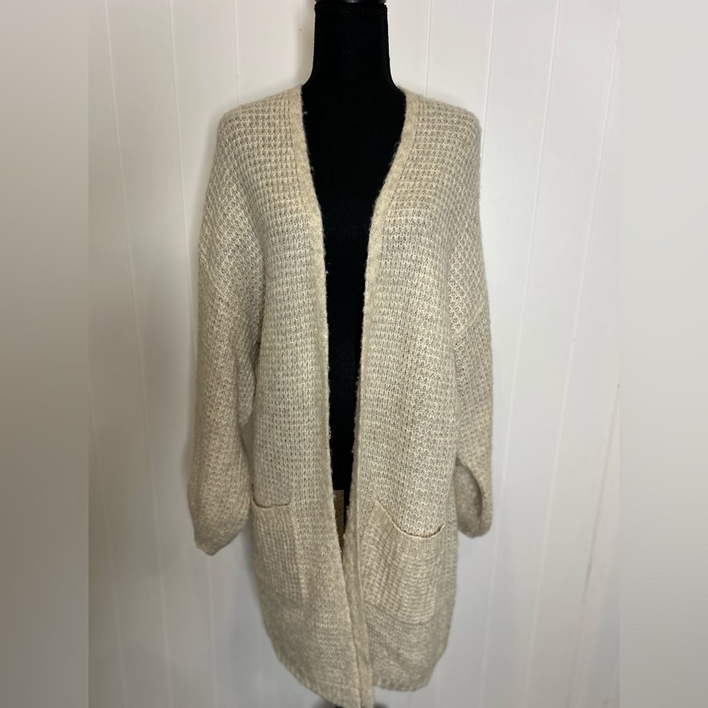AE Cozy Cream Knit Cardigan